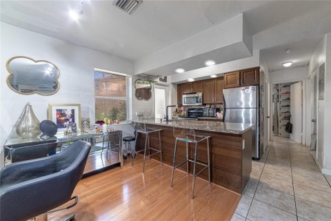 Propiedad comercial en venta en Wilton Manors, Florida, 162.21 m2 № 2084887 - foto 14
