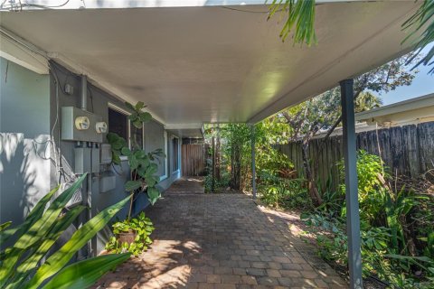 Propiedad comercial en venta en Wilton Manors, Florida, 162.21 m2 № 2084887 - foto 5