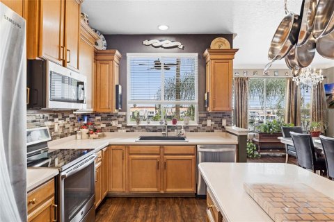 Touwnhouse à vendre à Tampa, Floride: 4 chambres, 235.97 m2 № 2099593 - photo 14