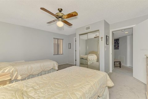 Condo in Venice, Florida, 2 bedrooms  № 2114821 - photo 29
