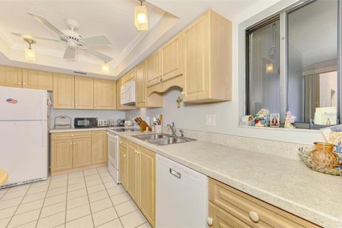 Condo in Venice, Florida, 2 bedrooms  № 2114821 - photo 19