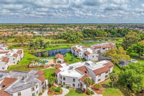 Condo in Venice, Florida, 2 bedrooms  № 2114821 - photo 3