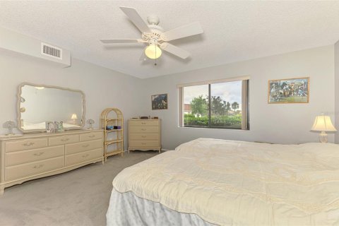 Condo in Venice, Florida, 2 bedrooms  № 2114821 - photo 27