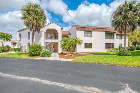 Condo in Venice, Florida, 2 bedrooms  № 2114821 - photo 5