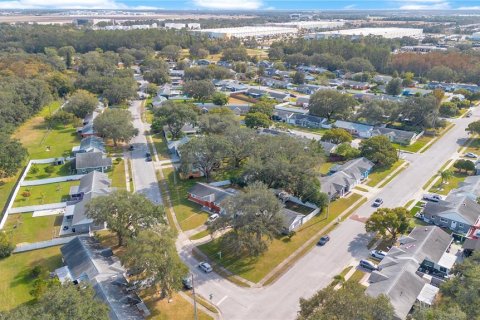 Casa en venta en Orlando, Florida, 3 dormitorios, 113.53 m2 № 1434286 - foto 22