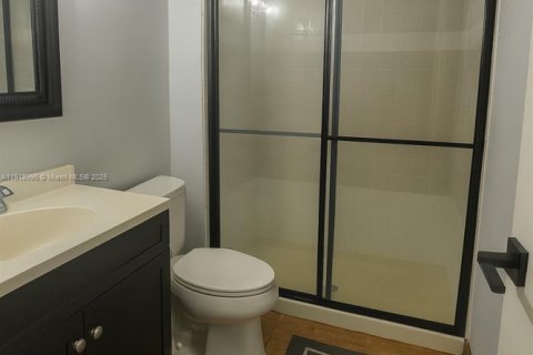 Снять в аренду кондоминиум в Корал-Спрингс, Флорида 3 спальни, 108.32м2, № 1973330 - фото 5