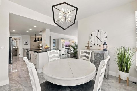 Condominio en venta en Lauderdale-by-the-Sea, Florida, 2 dormitorios, 128.58 m2 № 2431551 - foto 12