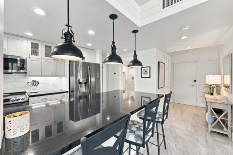 Condominio en venta en Lauderdale-by-the-Sea, Florida, 2 dormitorios, 128.58 m2 № 2431551 - foto 6