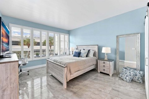 Condominio en venta en Lauderdale-by-the-Sea, Florida, 2 dormitorios, 128.58 m2 № 2431551 - foto 21