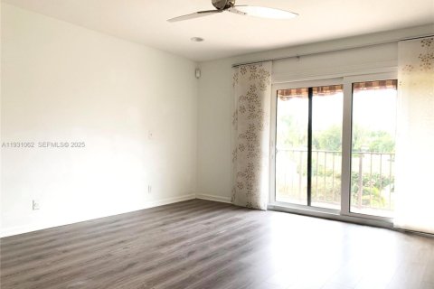 Снять в аренду виллу или дом в Бока-Ратон, Флорида 3 спальни, 218.51м2, № 1992335 - фото 13