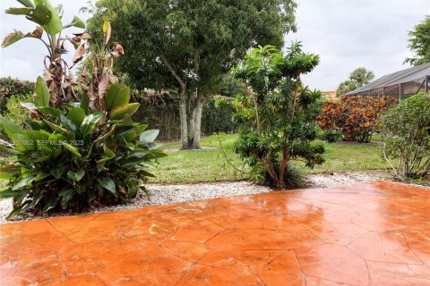 Снять в аренду виллу или дом в Бока-Ратон, Флорида 3 спальни, 218.51м2, № 1992335 - фото 17