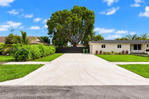 Villa ou maison à vendre à Homestead, Floride: 3 chambres, 135.08 m2 № 2429832 - photo 17