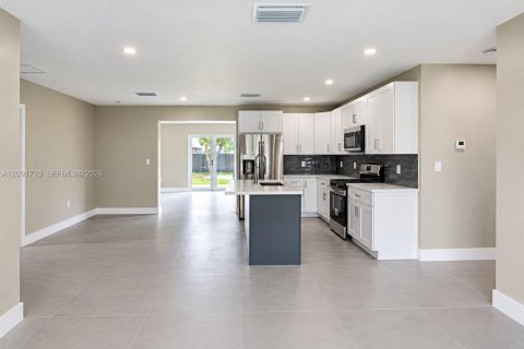 Villa ou maison à vendre à Homestead, Floride: 3 chambres, 135.08 m2 № 2429832 - photo 4