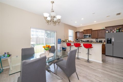 Townhouse in Orlando, Florida 3 bedrooms, 146.14 sq.m. № 1743232 - photo 11