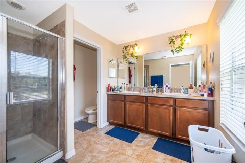 Townhouse in Orlando, Florida 3 bedrooms, 146.14 sq.m. № 1743232 - photo 19