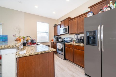 Townhouse in Orlando, Florida 3 bedrooms, 146.14 sq.m. № 1743232 - photo 9