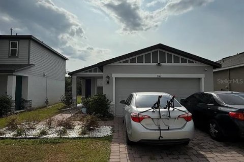 Casa en venta en Leesburg, Florida, 4 dormitorios, 157.93 m2 № 1807424 - foto 1