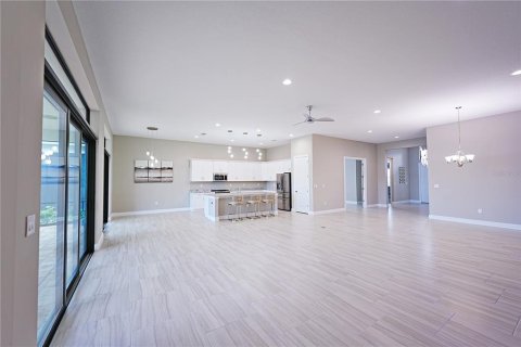 House in Sarasota, Florida 3 bedrooms, 280.47 sq.m. № 1759280 - photo 10