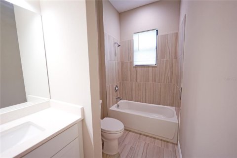 House in Sarasota, Florida 3 bedrooms, 280.47 sq.m. № 1759280 - photo 27