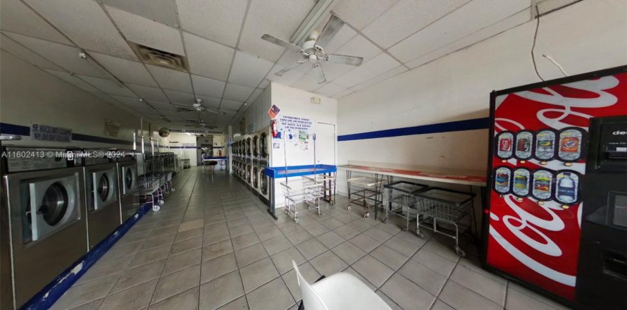 Tienda en Hollywood, Florida № 1221371