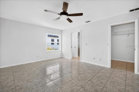 Villa ou maison à louer à Palm Coast, Floride: 3 chambres, 153.85 m2 № 2405529 - photo 29