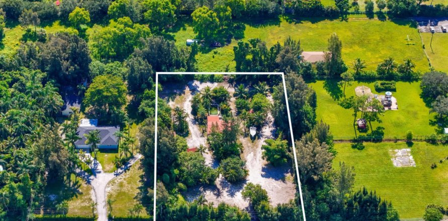 House in Lake Worth, Florida 1 bedroom, 80.27 sq.m. № 1099906