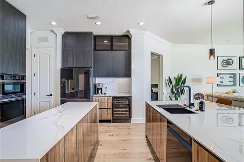 Casa en venta en Orlando, Florida, 5 dormitorios, 334.45 m2 № 1767670 - foto 24