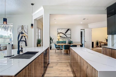 Casa en venta en Orlando, Florida, 5 dormitorios, 334.45 m2 № 1767670 - foto 29