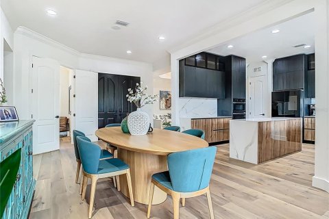 Casa en venta en Orlando, Florida, 5 dormitorios, 334.45 m2 № 1767670 - foto 18