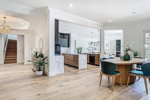 Casa en venta en Orlando, Florida, 5 dormitorios, 334.45 m2 № 1767670 - foto 10