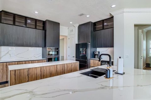 Casa en venta en Orlando, Florida, 5 dormitorios, 334.45 m2 № 1767670 - foto 22