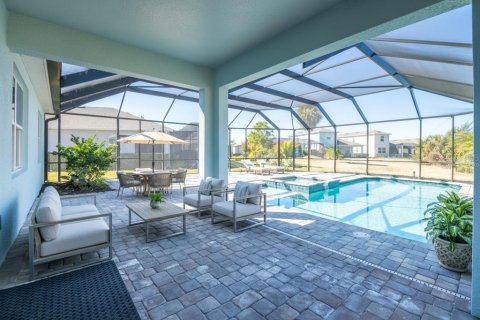 House in Sarasota, Florida 5 bedrooms, 288.93 sq.m. № 2155764 - photo 21