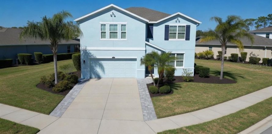 House in Sarasota, Florida 5 bedrooms, 288.93 sq.m. № 2155764