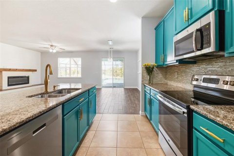 House in Sarasota, Florida 5 bedrooms, 288.93 sq.m. № 2155764 - photo 5