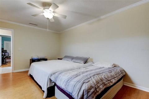 House in Tampa, Florida 3 bedrooms, 131.64 sq.m. № 1914556 - photo 29