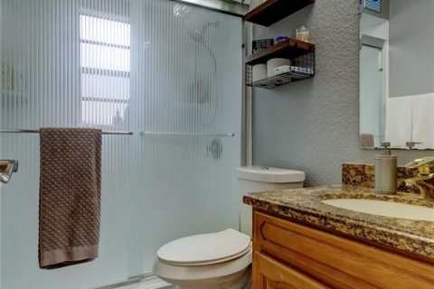 House in Tampa, Florida 3 bedrooms, 131.64 sq.m. № 1914556 - photo 26