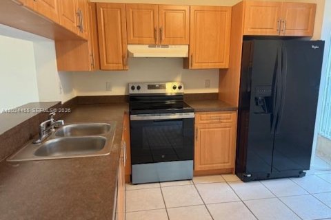 Touwnhouse à vendre à Cooper City, Floride: 2 chambres, 116.87 m2 № 2243538 - photo 5