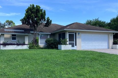 Villa ou maison à North Port, Floride 3 chambres, 116.96 m2 № 2428983