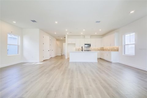 Villa ou maison à vendre à Sarasota, Floride: 4 chambres, 237.55 m2 № 2289813 - photo 5