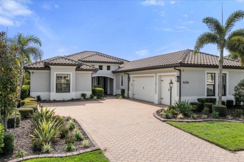 Casa en Lakewood Ranch, Florida 3 dormitorios, 259.85 m2 № 2220185