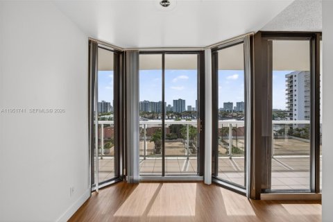 Copropriété à vendre à Aventura, Floride: 2 chambres, 132.85 m2 № 2009881 - photo 30