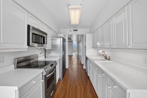 Copropriété à vendre à Aventura, Floride: 2 chambres, 132.85 m2 № 2009881 - photo 27