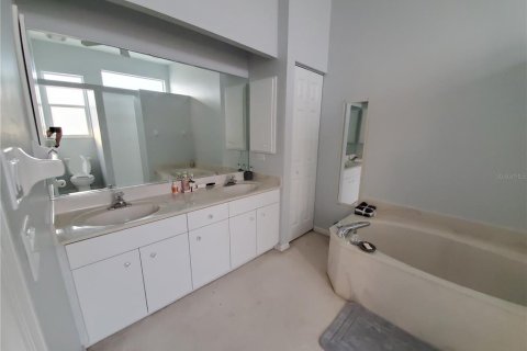 Casa en alquiler en Venice, Florida, 3 dormitorios, 193.7 m2 № 2236700 - foto 16