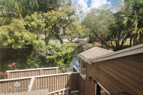 Adosado en alquiler en North Lauderdale, Florida, 2 dormitorios, 110.18 m2 № 2080215 - foto 2