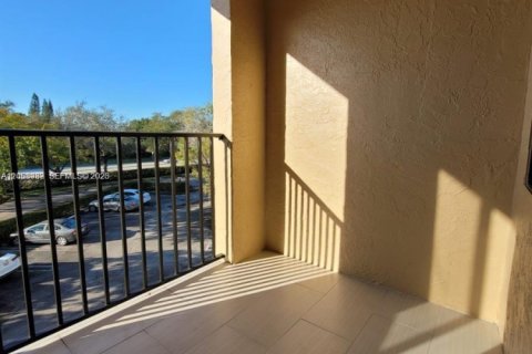Copropriété à louer à Coral Springs, Floride: 2 chambres, 86.68 m2 № 2169313 - photo 14