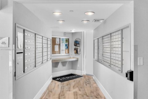 Condo in Aventura, Florida, 3 bedrooms  № 1981229 - photo 26
