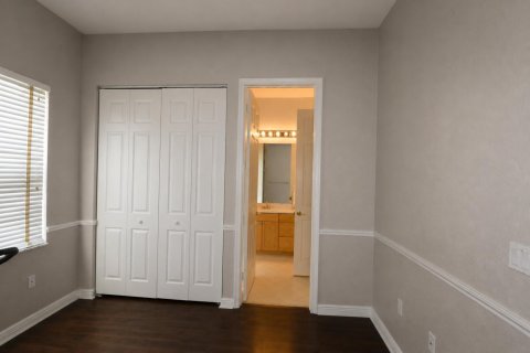 Villa ou maison à vendre à Lake Worth, Floride: 4 chambres, 230.4 m2 № 2343484 - photo 16