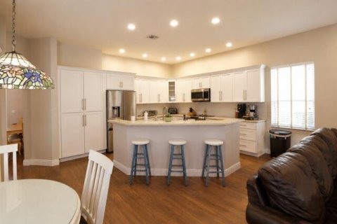 Villa ou maison à vendre à Lake Worth, Floride: 4 chambres, 230.4 m2 № 2343484 - photo 8