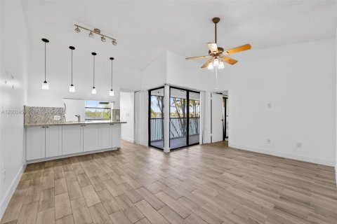 Copropriété à vendre à Homestead, Floride: 2 chambres, 89.19 m2 № 2083901 - photo 3