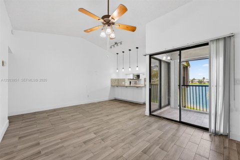Copropriété à vendre à Homestead, Floride: 2 chambres, 89.19 m2 № 2083901 - photo 4